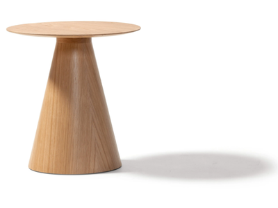 JACKLESS - Round wooden coffee table _ Blå Station