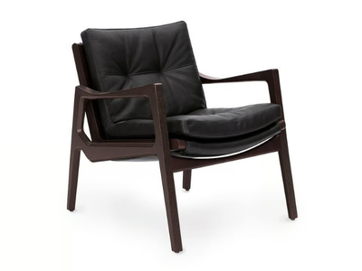 EUVIRA - Upholstered armchair with armrests _ ClassiCon