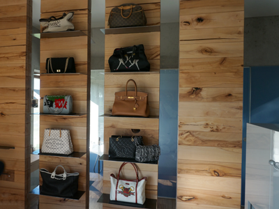 CRAFTWAND® - Wall-mounted beech retail display unit _ CRAFTWAND