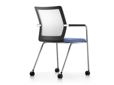 STILO - Four-legged chair with castors, with armrests, stackable _ Dauphin