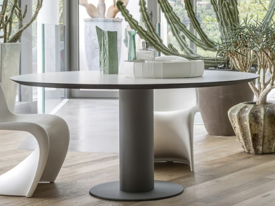 63° - Round HPL table _ De Rosso