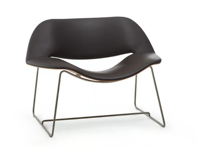 Armchair Lips