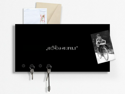 LIFE IS GOOD - Magnetic dry erase board with key holder _ designobject.it