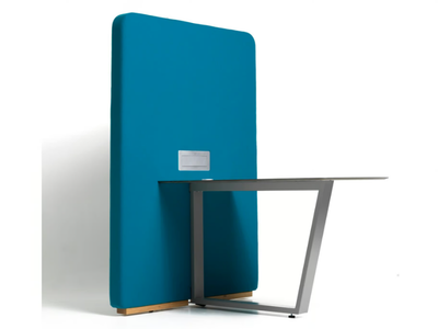 CIRCUIT MEDIA - Office desk with USB socket and partition panel _ Diemme