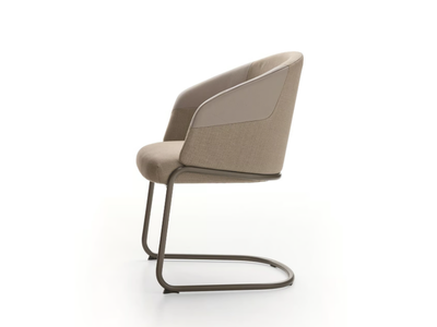 CENTRAL PARK - Cantilever chair with armrests _ Ditre Italia