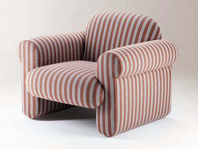 OSCAR - Fabric armchair with armrests _ DOOQ