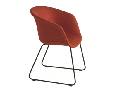 DUNK 1192M - Sled base fabric chair with armrests _ Et al.