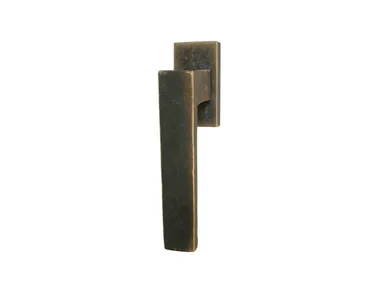 LATUS MG2253 - DK bronze window handle on rose _ Fama International