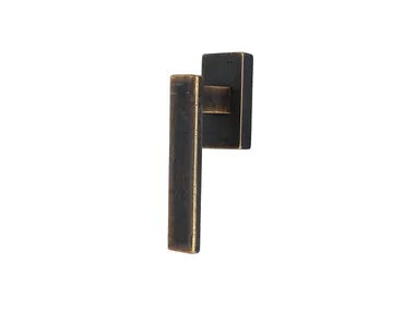 LATUS MG2323 - DK bronze window handle on rose _ Fama International