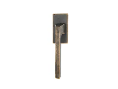 LATUS MG2403 - DK bronze window handle on rose _ Fama International