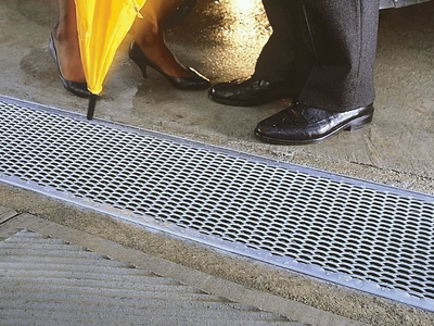 Non-slip grating - Walkable expanded metal Grille _ FILS