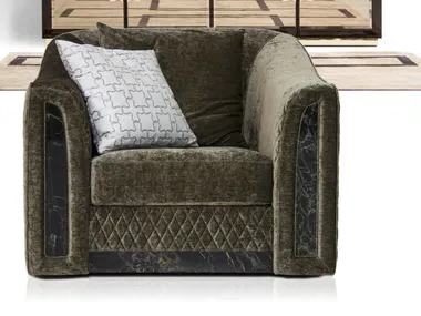 ROYAL - Upholstered velvet armchair with armrests _ formitalia luxury group