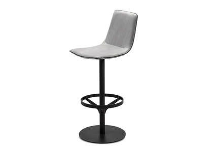 AMELIE BARSTOOL HIGH - Upholstered leather barstool with footrest _ Freifrau
