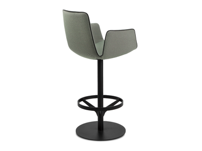 AMELIE COUNTER ARMCHAIR HIGH - Swivel high fabric stool with armrests _ Freifrau
