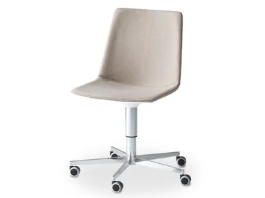 AKAMI IT5R - Swivel upholstered chair with castors _ GABER