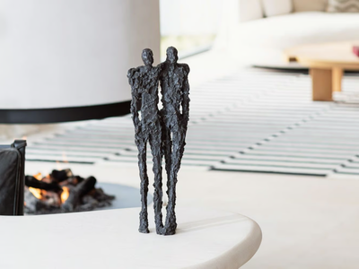 TO EMBRACE - Bronze sculpture _ Gardeco Objects