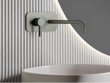 ROON - Single handle wall-mounted washbasin mixer with plate _ GEDA