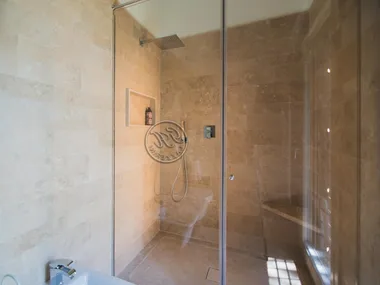 Stone shower 11 - Natural stone wall tiles _ GH LAZZERINI