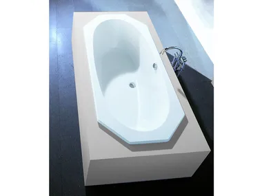 ARMADA - Octagonal acrylic bathtub _ Hoesch