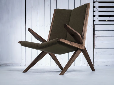 CROCODILE 02 - Upholstered armchair with armrests _ HOOKL und STOOL