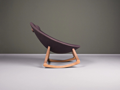MINAS - Rocking ergonomic wooden armchair high-back _ HOOKL und STOOL