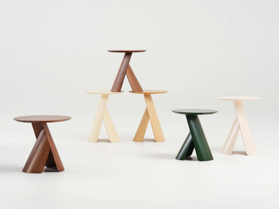 HITO - Round solid wood coffee table _ Karl Andersson