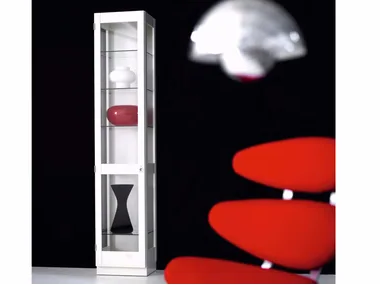 KA72 - Scandinavian style glass display cabinet _ Karl Andersson