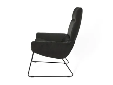 FAYE - Armchair with tubular steel skid frame _ KFF