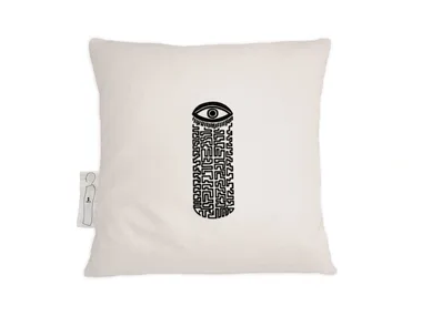 ICON IV - Square linen cushion _ kiasmo