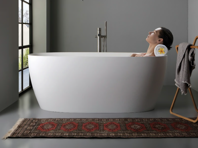 ICONIK 02 - Freestanding oval bathtub _ Kinedo