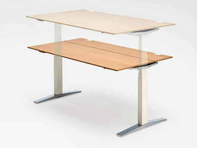 TABLE.T - Height-adjustable wooden office desk _ König Neurath