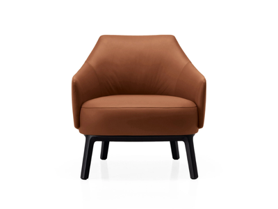 BELA - Upholstered leather armchair with armrests _ Kristalia