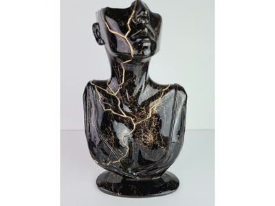 TIRED FACE - Resin sculpture _ Mosche Bianche