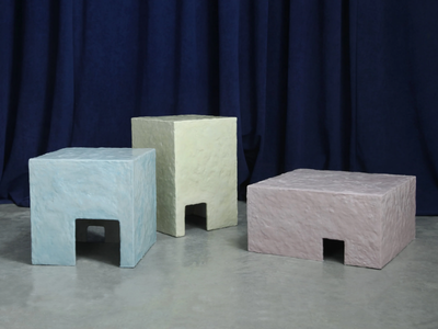 OIKOS - Stool/table in plaster, paper and resin _ MOVIMENTO
