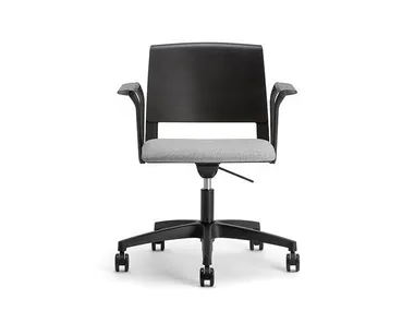 CLIO COVER 03 - Swivel plastic chair with 5-spoke base with armrests _ Nahu