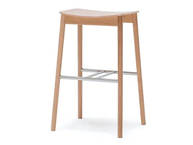 C-PROP-4390 - High beech stool with footrest _ Paged