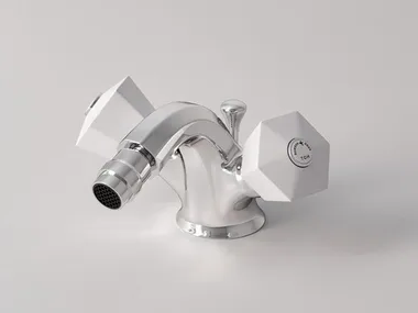 BIANCA - Countertop 1 hole bidet tap with swivel spout _ Park Avenue