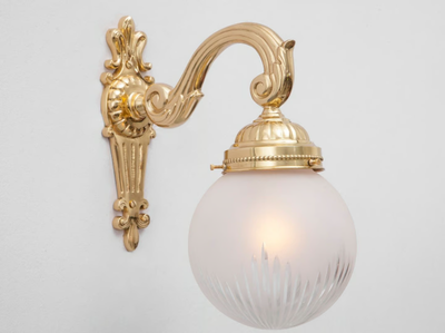 BUDAPEST I. - Brass wall lamp _ Patinas Lighting
