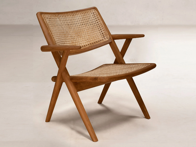 MUṄGĀRU EASY - Armchair in teak and cane with armrests _ Phantom Hands