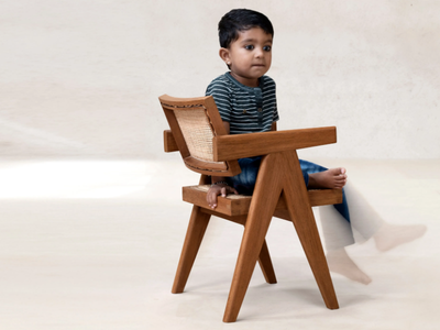 OFFICE CHAIR V LEG - CHILDREN'S EDITION - Chair in teak and natural cane with armrests _ Phantom Hands