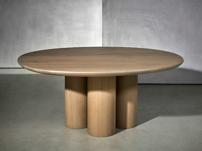 OLLE - Round dining table _ Piet Boon
