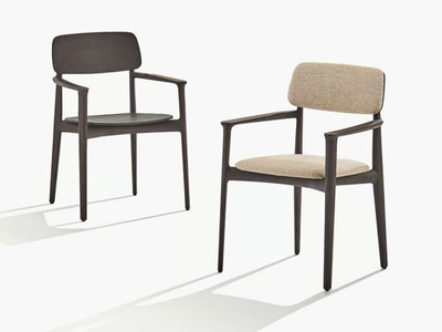 CURVE - Elm chair with armrests _ Poliform