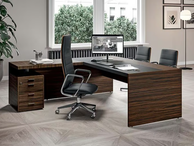 E-9 - Executive desk _ Quadrifoglio Group