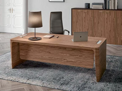 X10 - Executive desk _ Quadrifoglio Group
