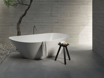 FONTE - Asymmetric freestanding Korakril™ bathtub _ Rexa