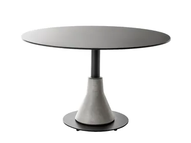 BIG FOOT - Round cement dining table _ Sedex