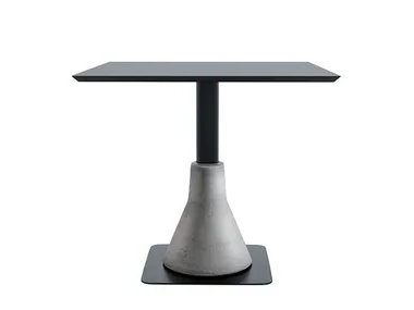 BIG FOOT - Square cement dining table _ Sedex
