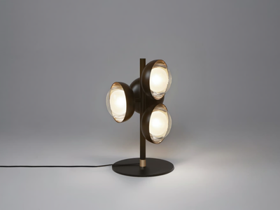 MUSE - Direct light metal table lamp _ Tooy