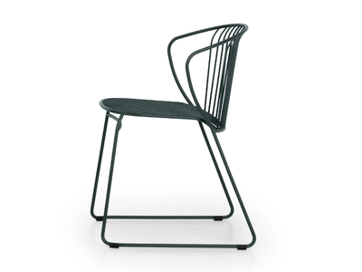 NOT OUT - Sled base metal garden chair _ True Design