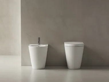 IL - Rimless Floor mounted ceramic toilet _ Valdama